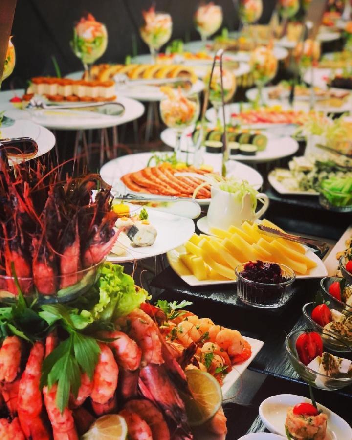 Hvd Viva Club Ultra All Inclusive - Private Beach & Free Parking Altın Kumlar Dış mekan fotoğraf