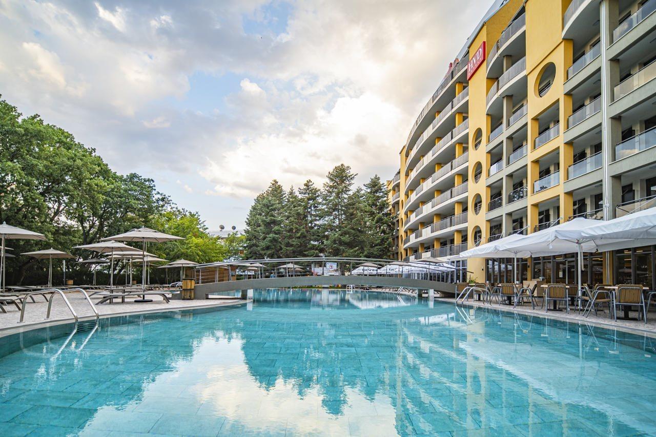 Hvd Viva Club Ultra All Inclusive - Private Beach & Free Parking Altın Kumlar Dış mekan fotoğraf
