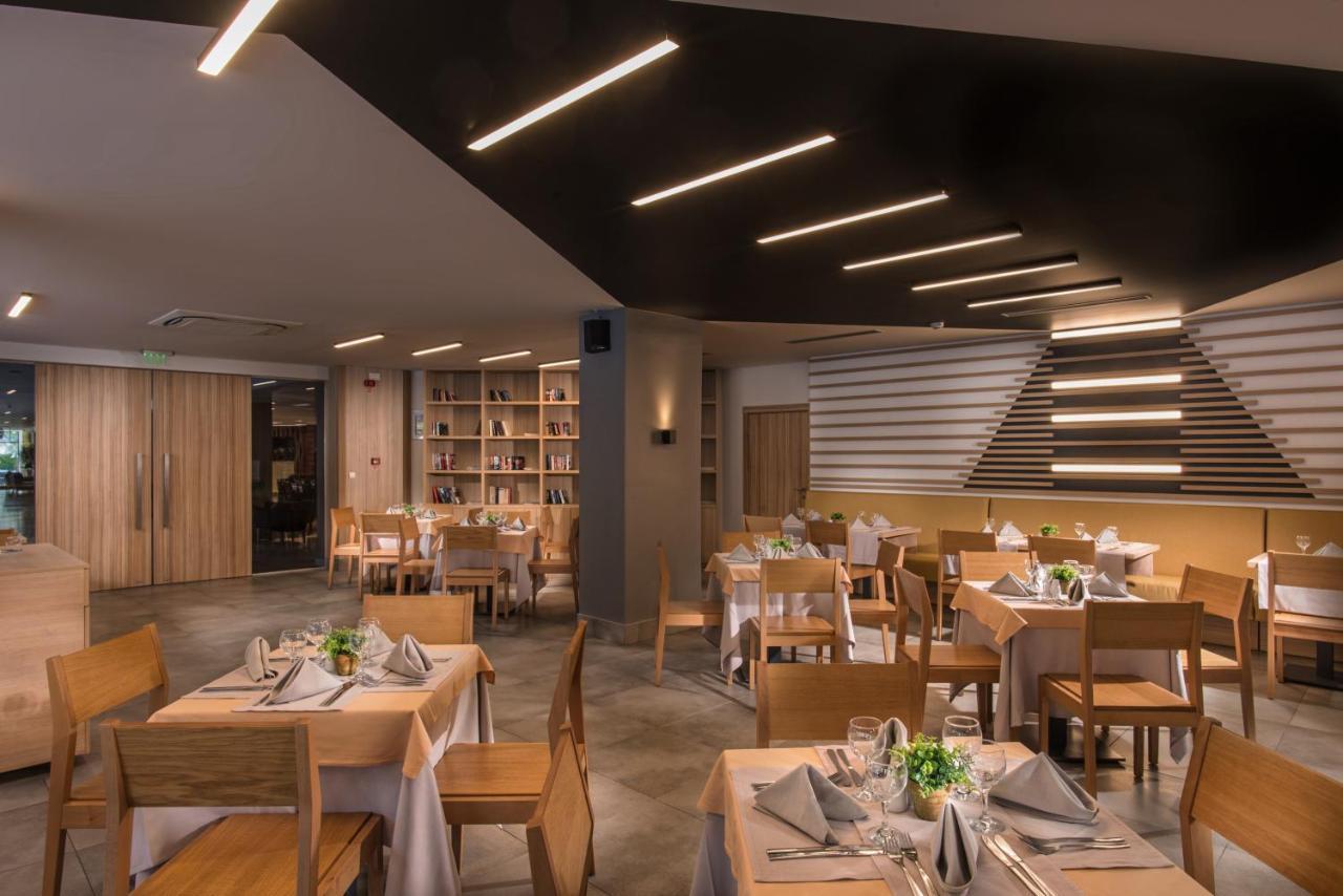 Hvd Viva Club Ultra All Inclusive - Private Beach & Free Parking Altın Kumlar Dış mekan fotoğraf